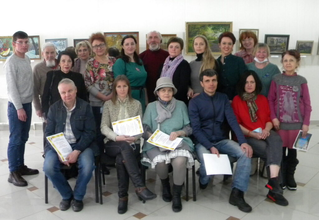Члены клуба "Зыбчане" и участники мероприятия.